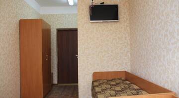 Стандартный трехместный номер в Гостинице Лоран